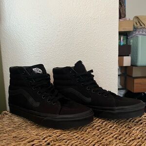 Black Vans Sk8-Hi Tapered Canvas Shoe